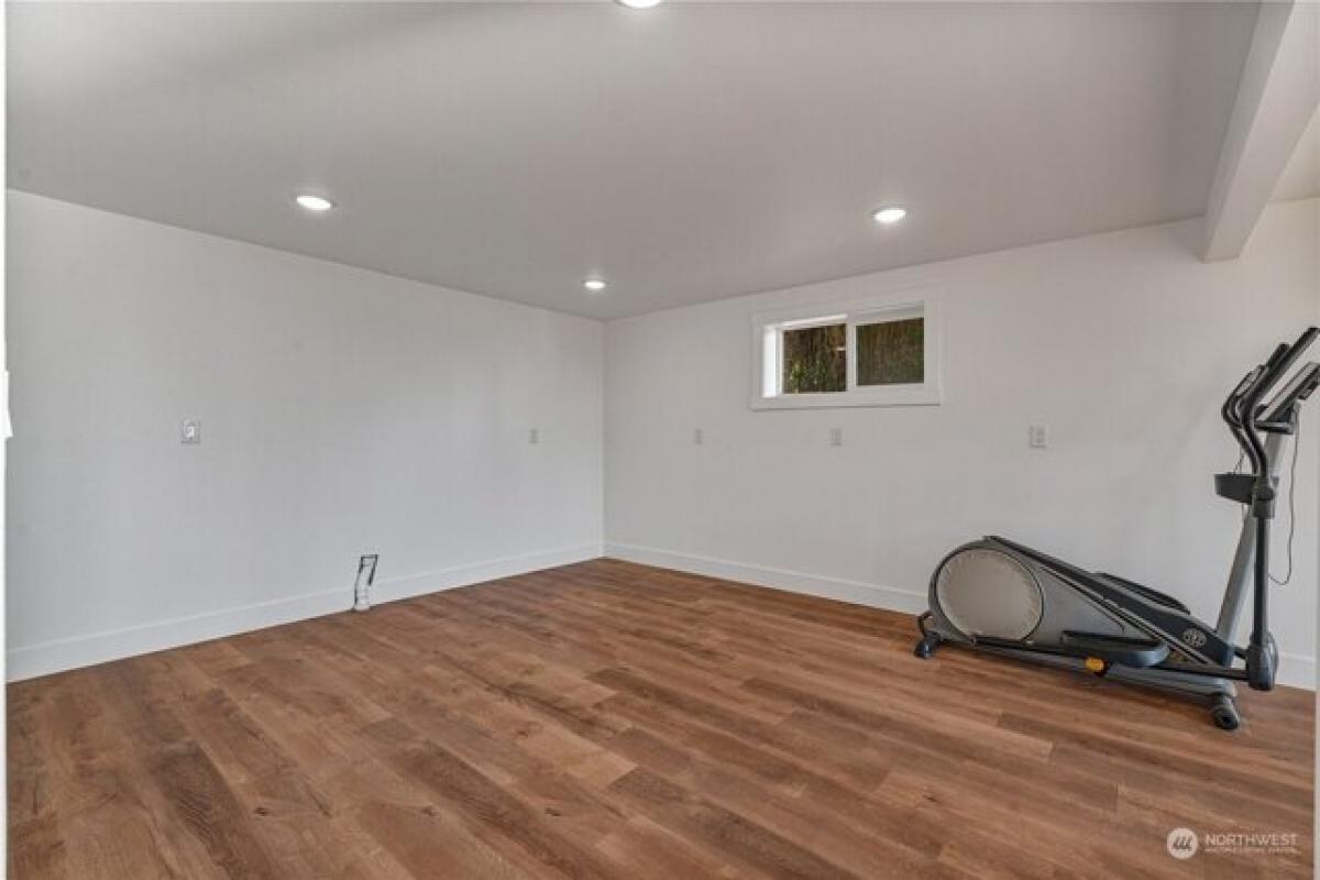 Picture of Home For Sale in Bellingham, Washington, United States