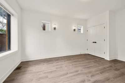 Home For Rent in Chicago, Illinois