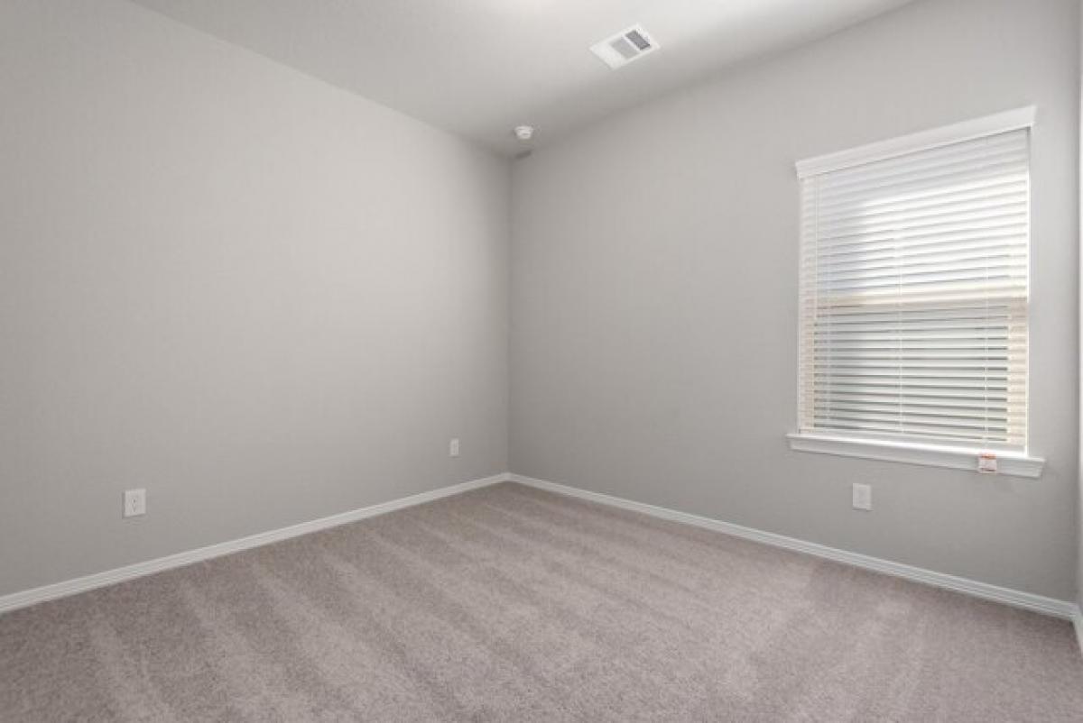 Picture of Home For Sale in Porter, Texas, United States