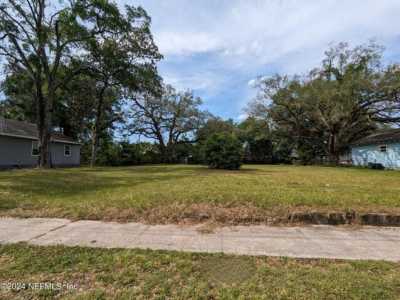 Residential Land For Sale in Jacksonville, Florida