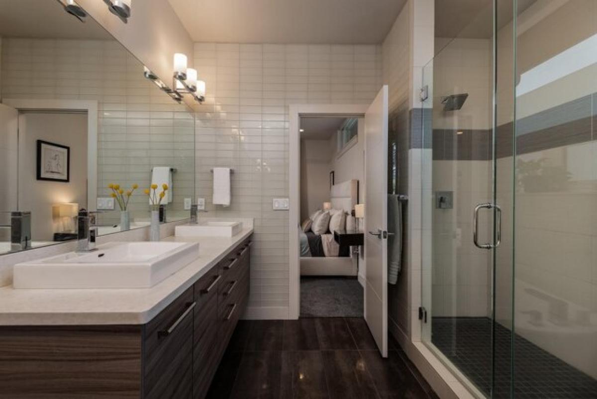 Picture of Home For Sale in Bend, Oregon, United States