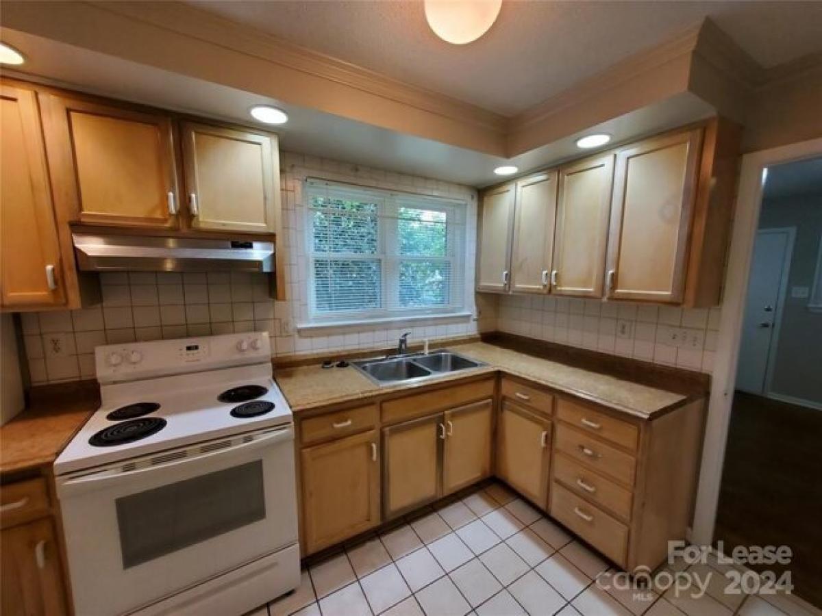 Picture of Home For Rent in Charlotte, North Carolina, United States