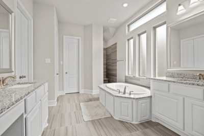 Home For Sale in Cypress, Texas