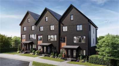 Home For Sale in Alpharetta, Georgia