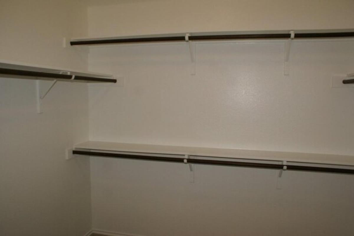 Picture of Home For Sale in Little Elm, Texas, United States