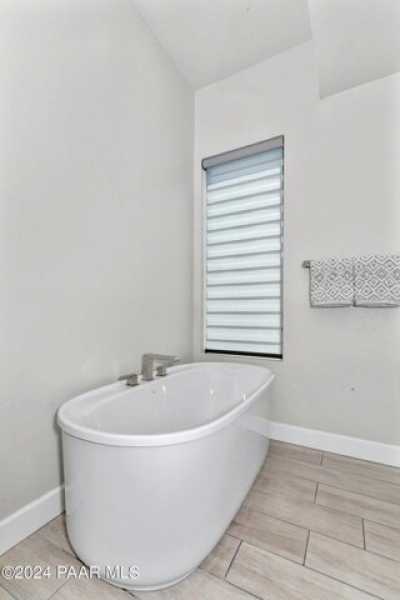 Home For Sale in Prescott Valley, Arizona