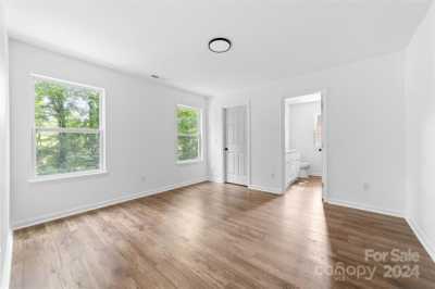 Home For Sale in Hickory, North Carolina