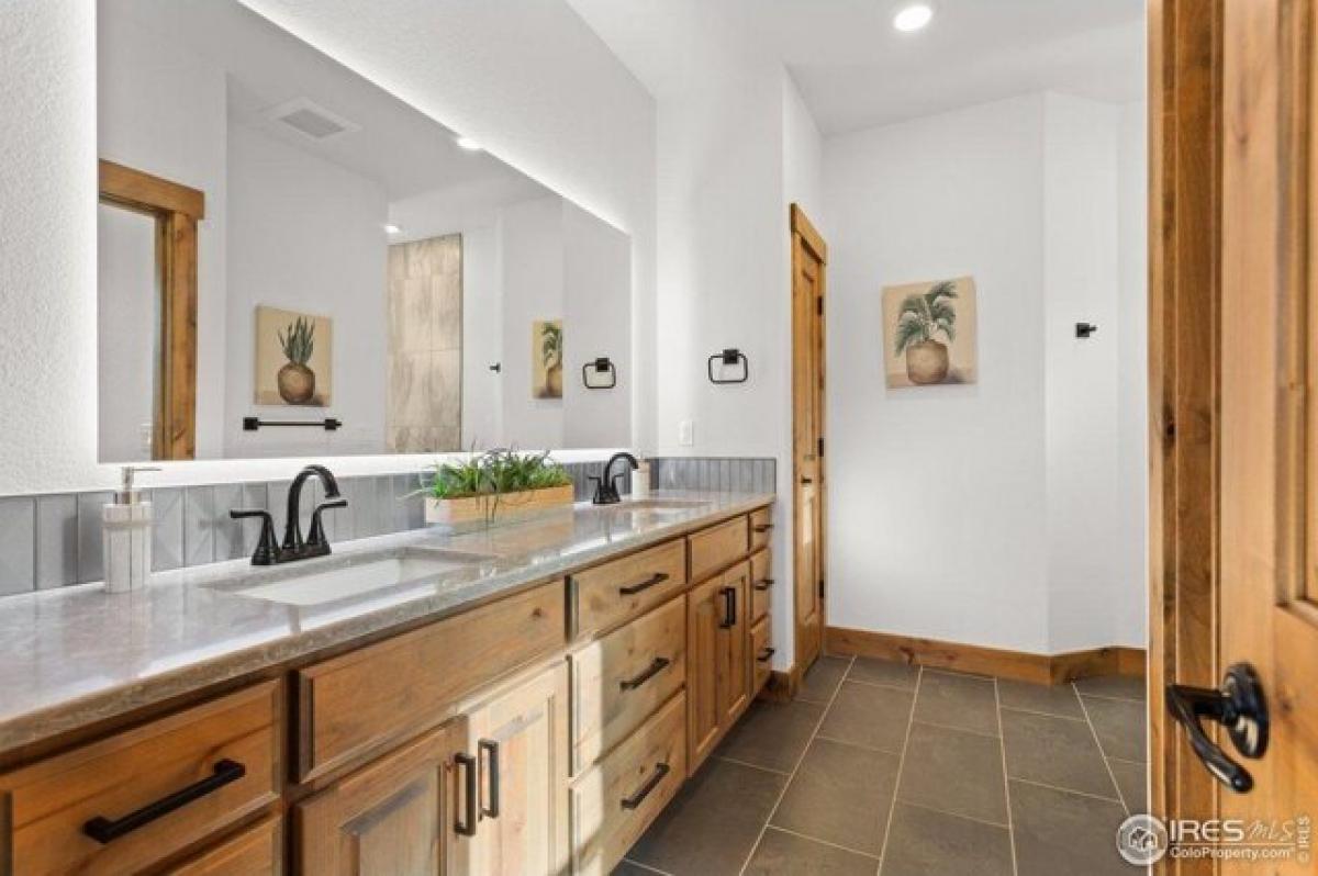 Picture of Home For Sale in Berthoud, Colorado, United States