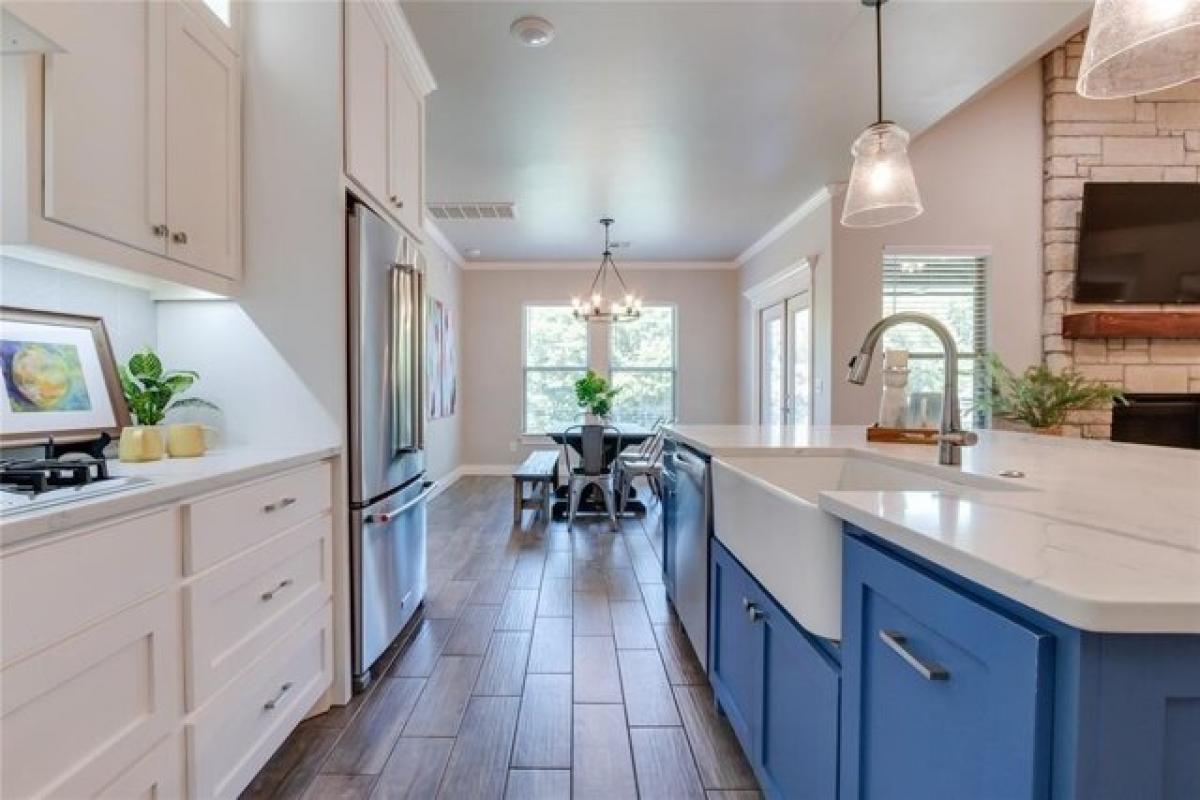 Picture of Home For Sale in Yukon, Oklahoma, United States