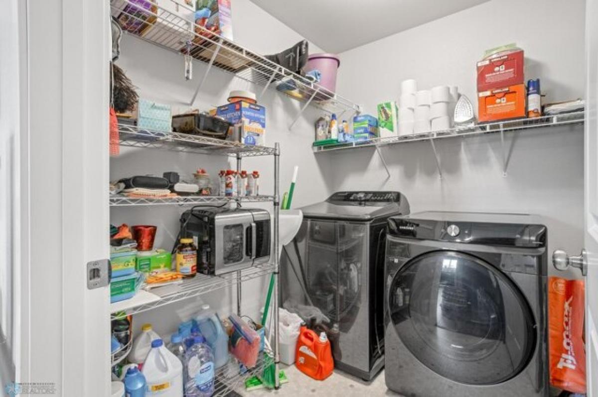 Picture of Home For Sale in Moorhead, Minnesota, United States