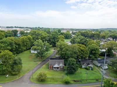 Home For Sale in Old Hickory, Tennessee