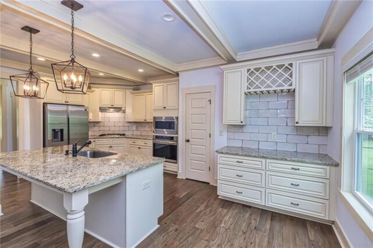 Picture of Home For Sale in McDonough, Georgia, United States