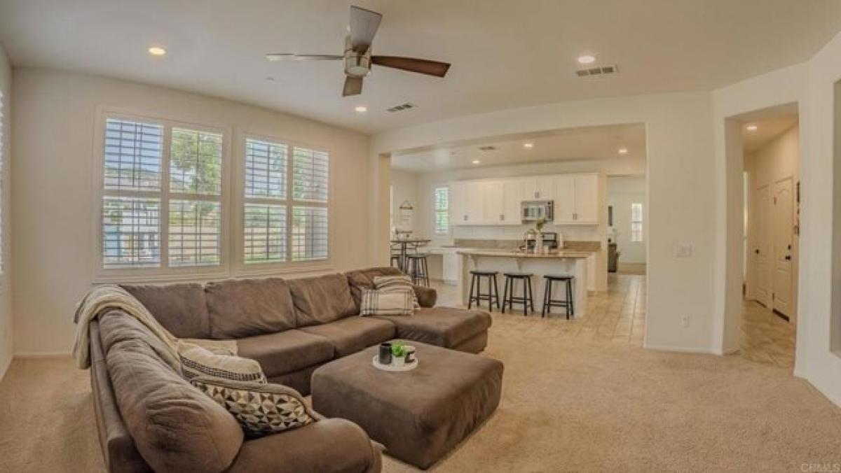 Picture of Home For Sale in Escondido, California, United States