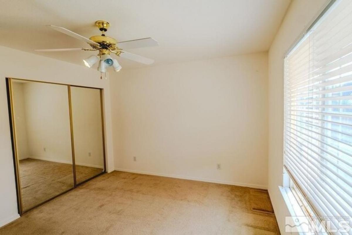 Picture of Home For Sale in Sparks, Nevada, United States