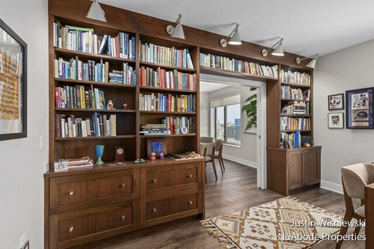 Picture of Home For Sale in Grand Rapids, Michigan, United States