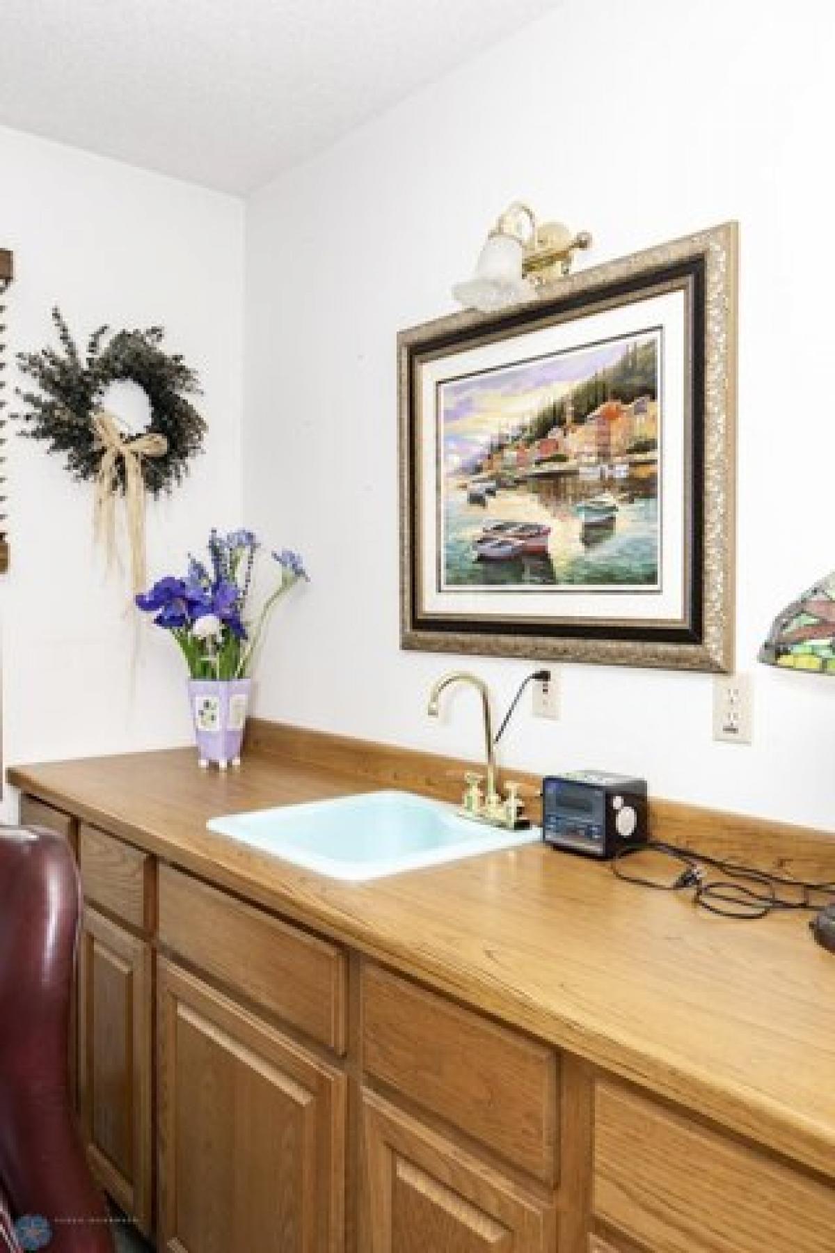 Picture of Home For Sale in Fargo, North Dakota, United States