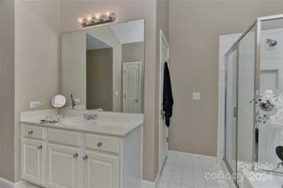 Home For Sale in Matthews, North Carolina