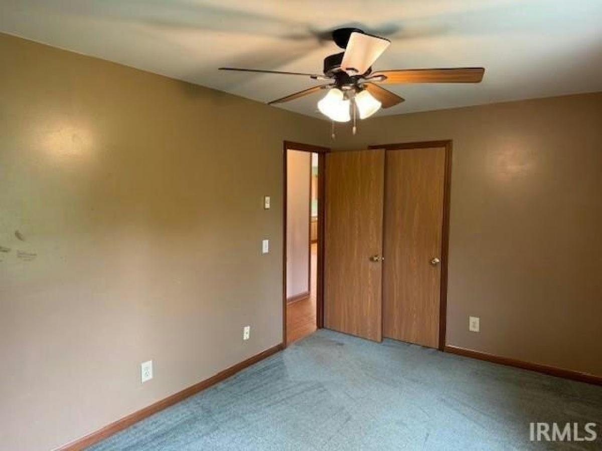 Picture of Home For Sale in Marion, Indiana, United States