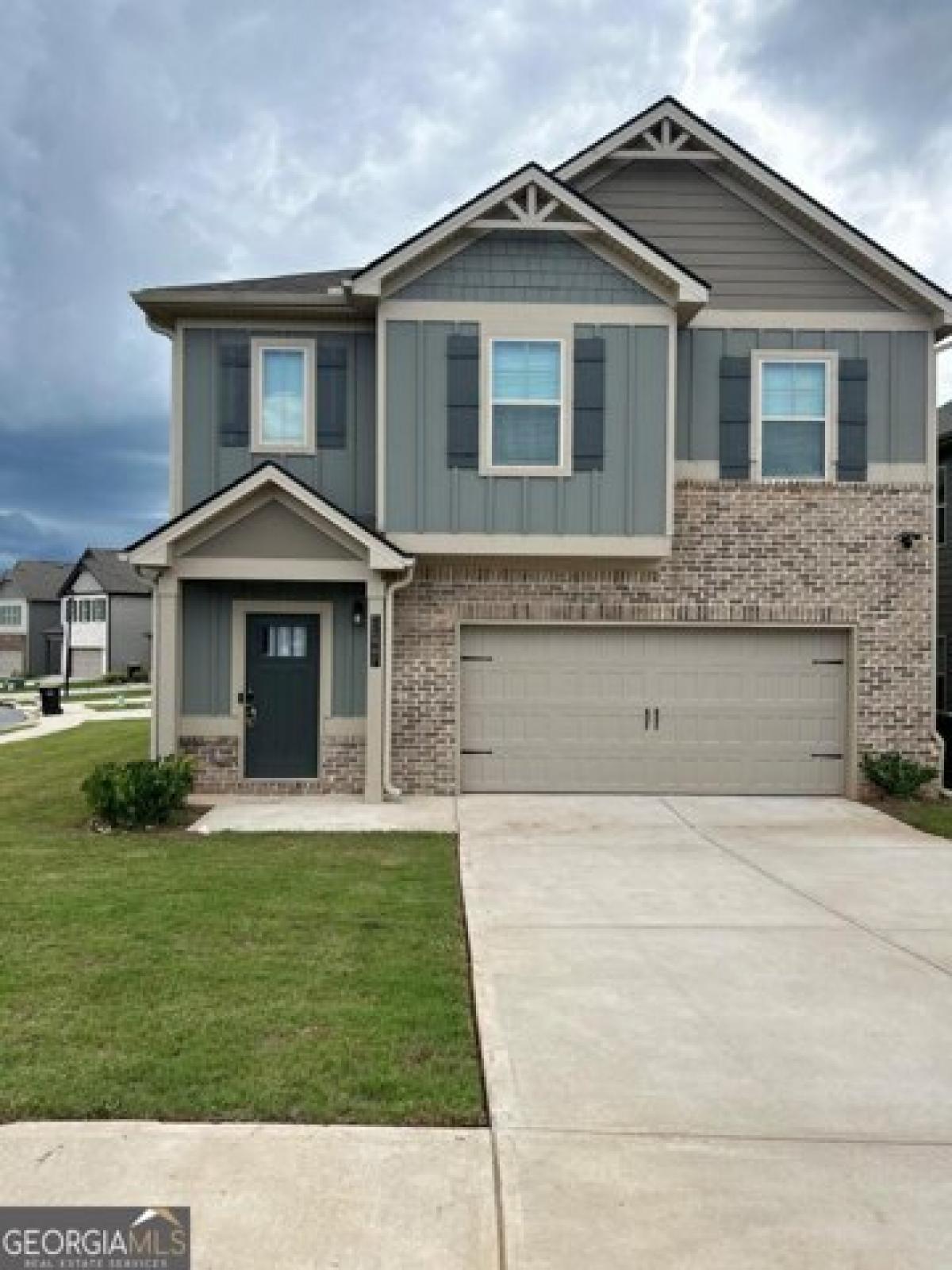 Picture of Home For Sale in Hampton, Georgia, United States