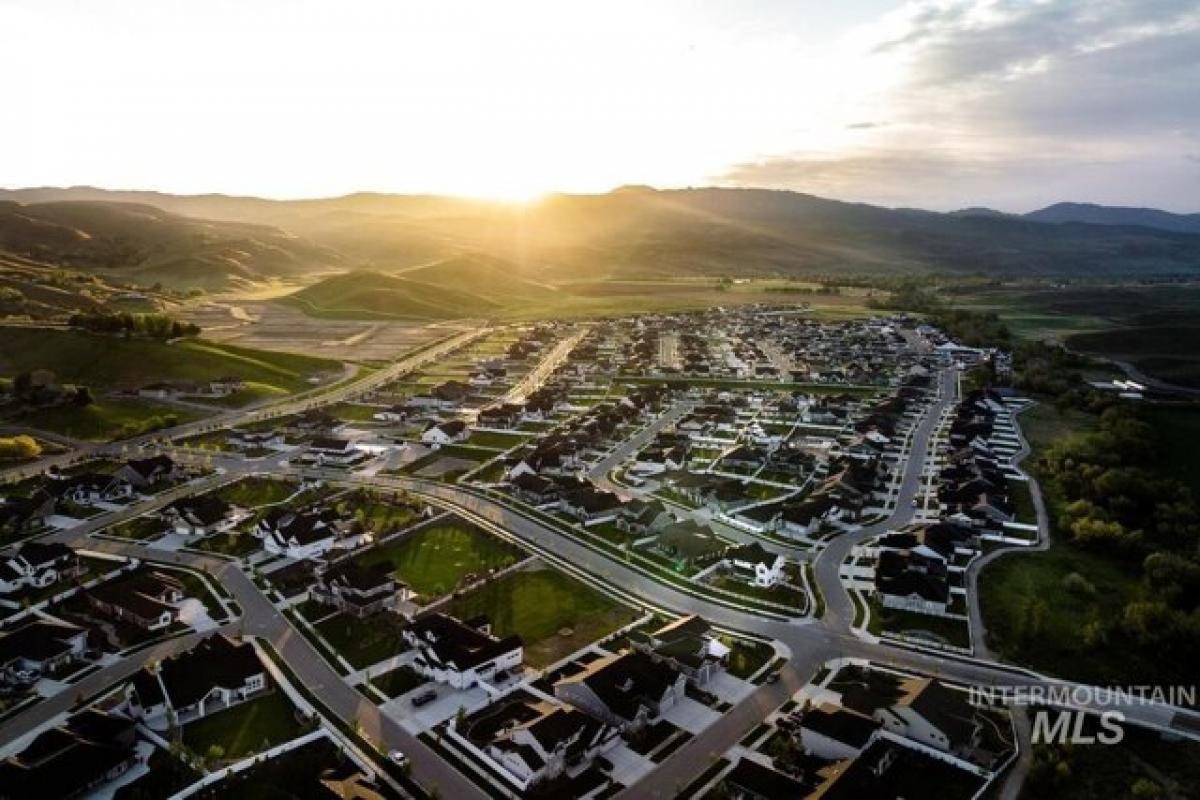 Picture of Home For Sale in Boise, Idaho, United States