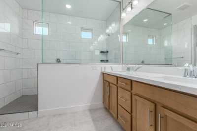 Home For Sale in Surprise, Arizona