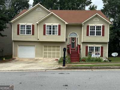 Home For Sale in Lawrenceville, Georgia