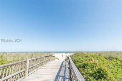 Home For Sale in Hilton Head Island, South Carolina