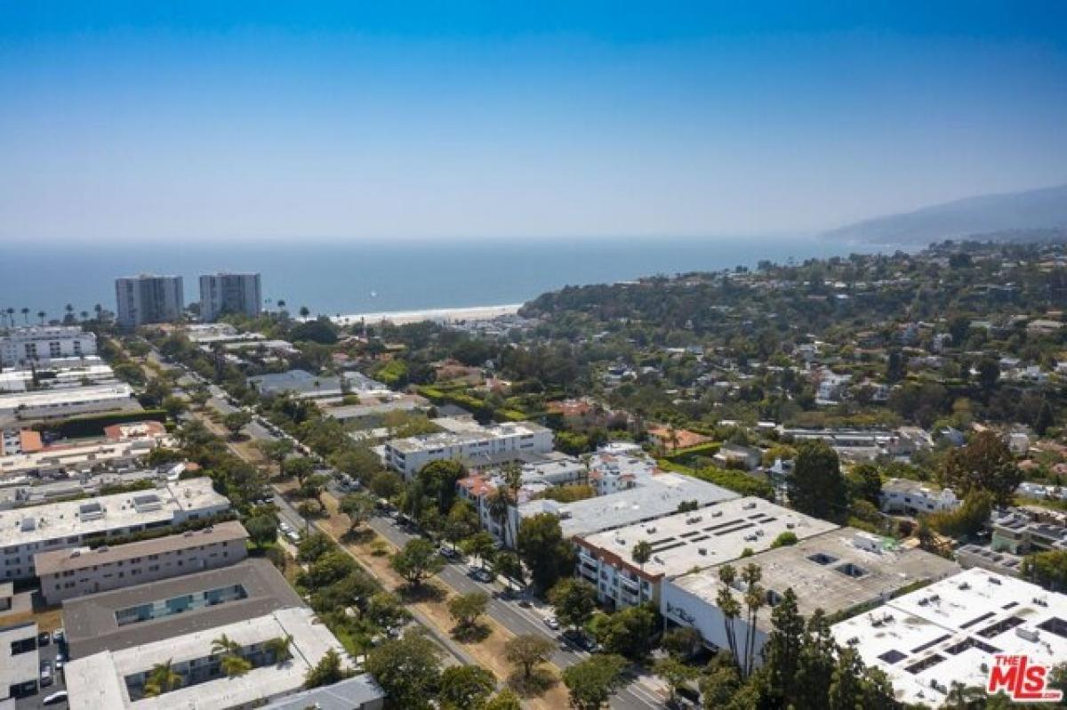 Picture of Home For Sale in Santa Monica, California, United States