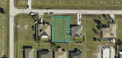 Residential Land For Sale in Cape Coral, Florida