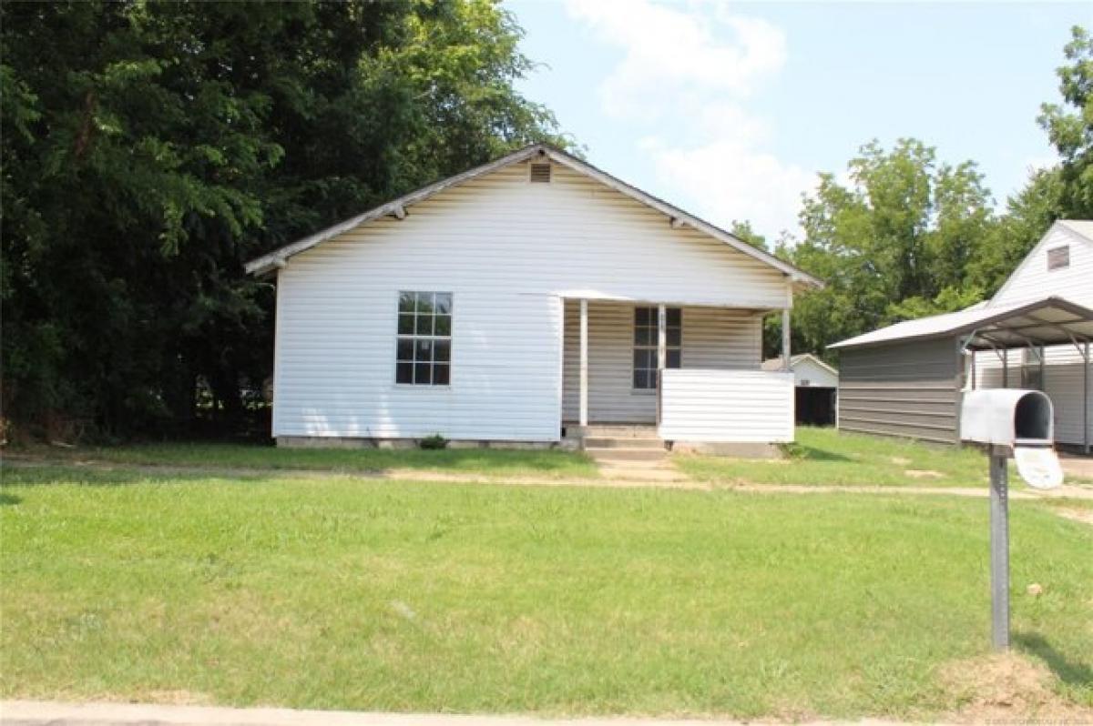 Picture of Home For Sale in Ada, Oklahoma, United States