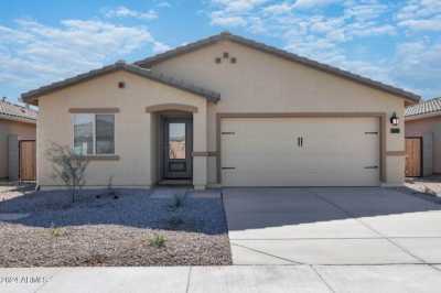 Home For Sale in Buckeye, Arizona