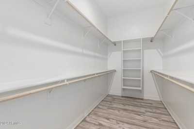 Home For Sale in Surprise, Arizona