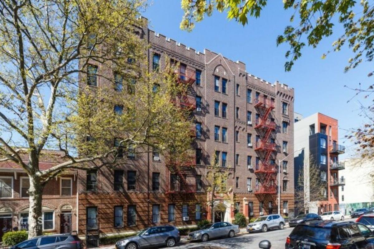 Picture of Home For Rent in Brooklyn, New York, United States