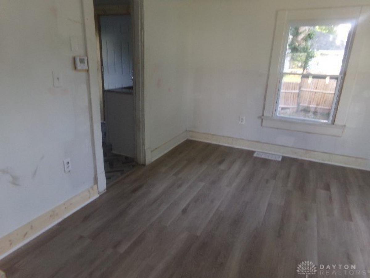 Picture of Home For Sale in Dayton, Ohio, United States