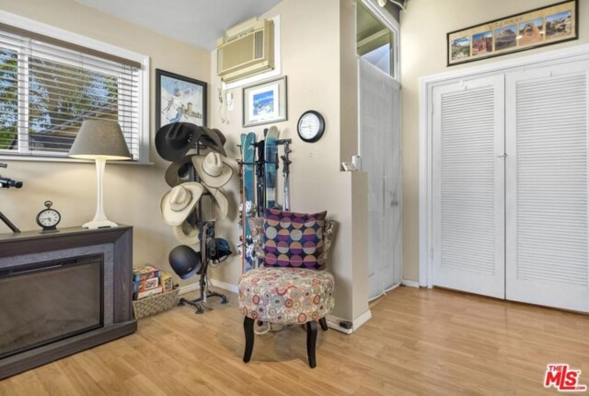 Picture of Home For Sale in Burbank, California, United States