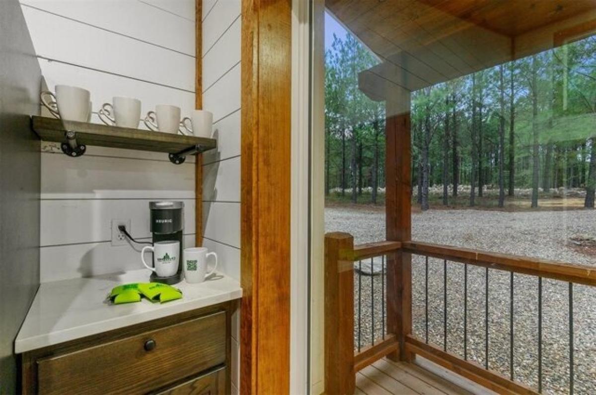 Picture of Home For Sale in Broken Bow, Oklahoma, United States