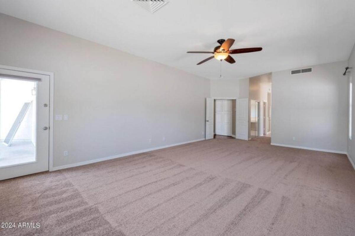 Picture of Home For Sale in Gilbert, Arizona, United States