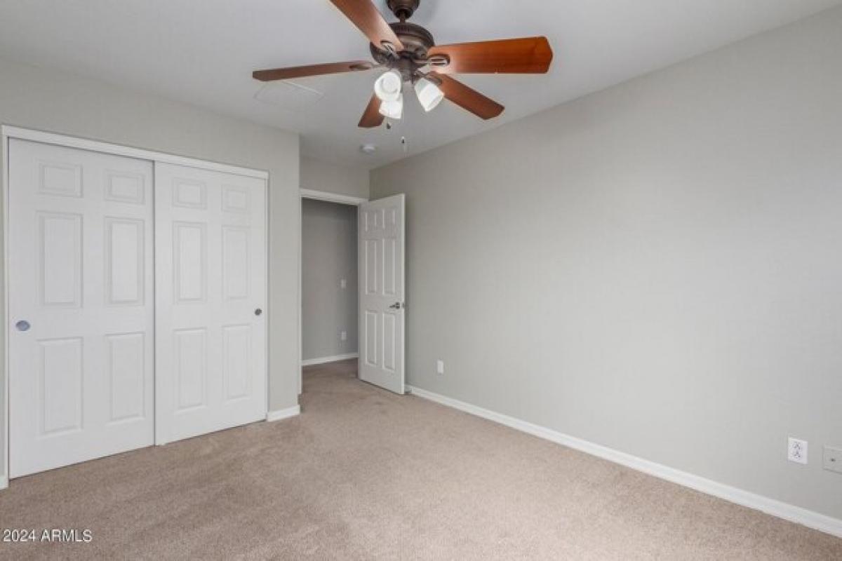 Picture of Home For Sale in Glendale, Arizona, United States