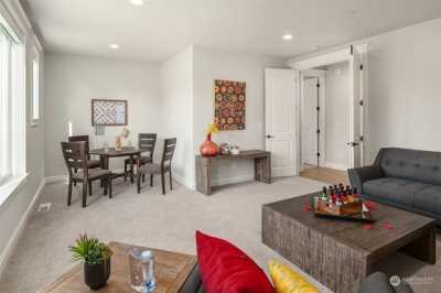 Home For Sale in Woodinville, Washington