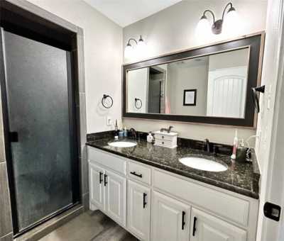 Home For Sale in Decatur, Texas