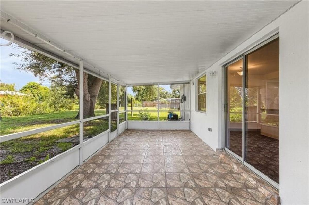 Picture of Home For Sale in North Fort Myers, Florida, United States