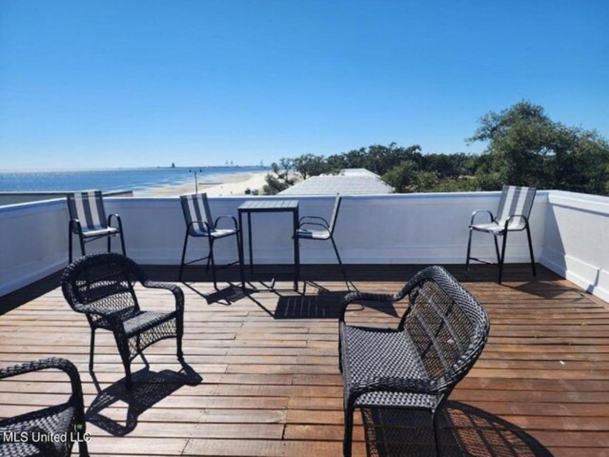 Picture of Home For Sale in Gulfport, Mississippi, United States