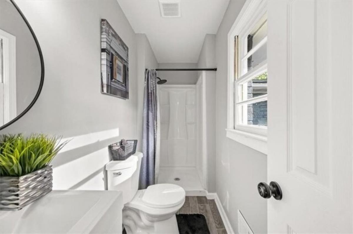 Picture of Home For Sale in Riverdale, Georgia, United States