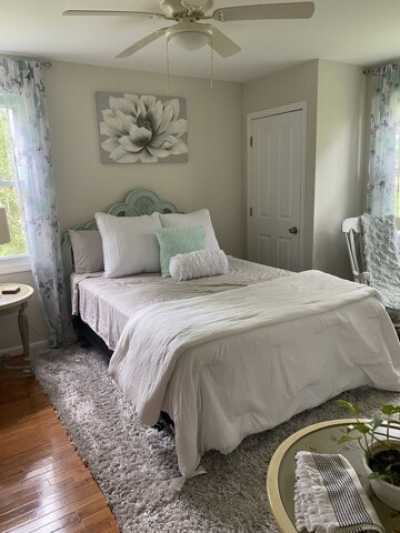 Home For Sale in Elgin, Illinois