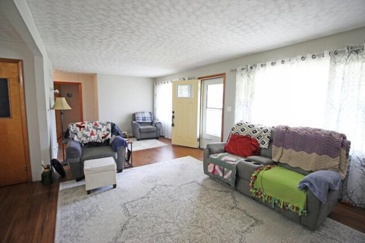 Picture of Home For Sale in Somerset, Kentucky, United States