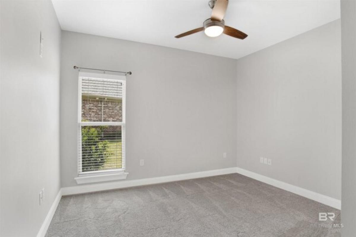 Picture of Home For Sale in Foley, Alabama, United States