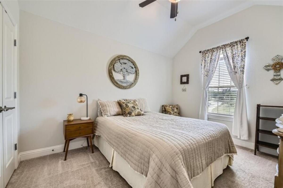 Picture of Home For Sale in Argyle, Texas, United States