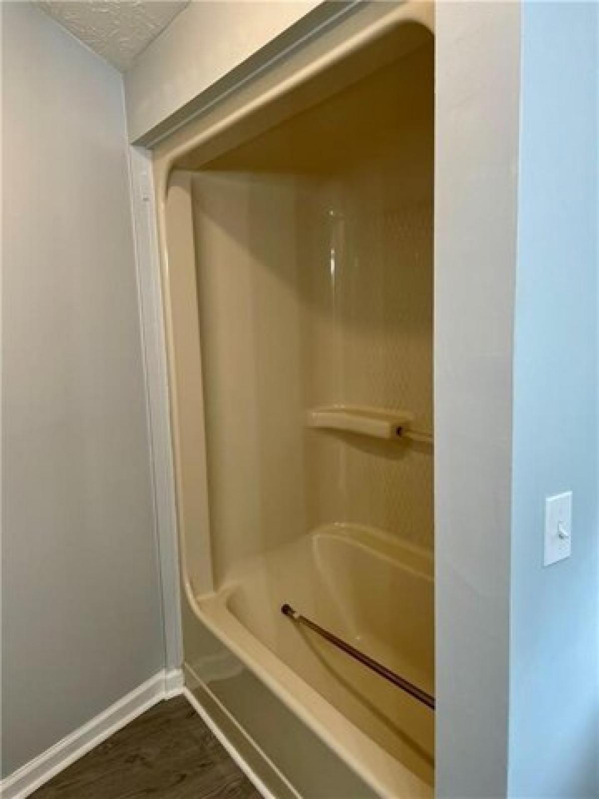 Picture of Home For Sale in Phenix City, Alabama, United States