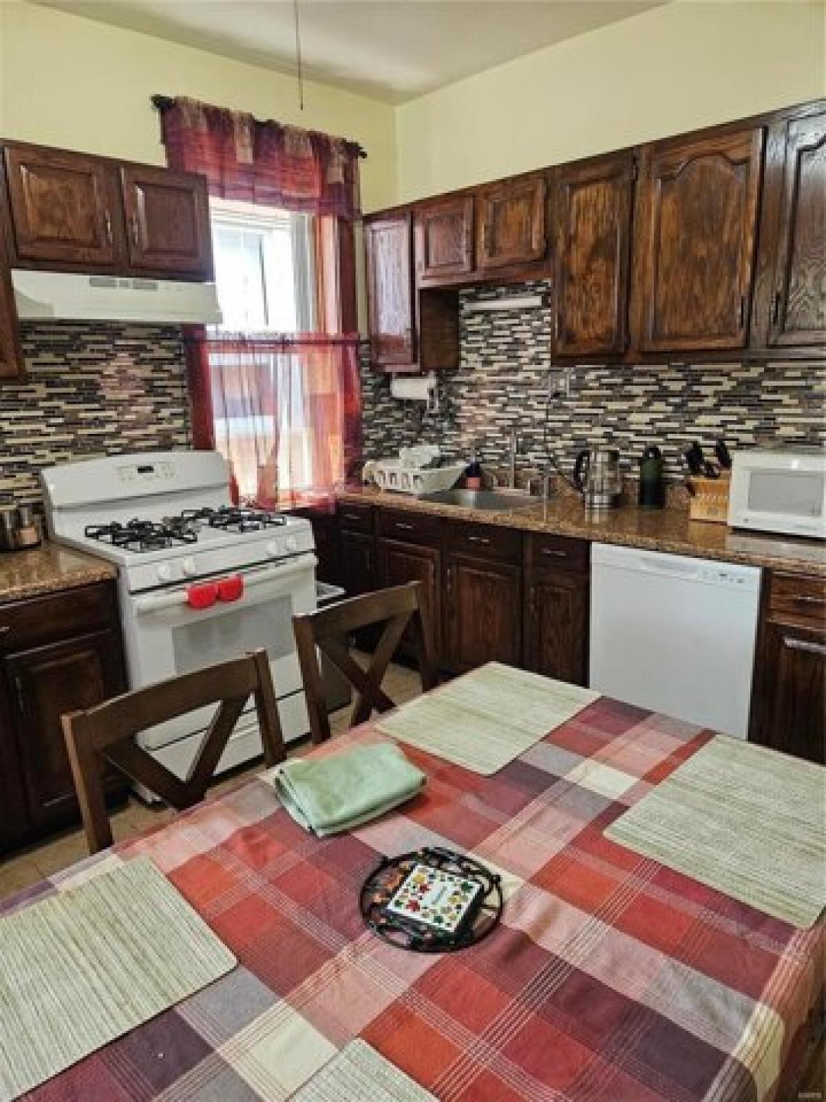 Picture of Home For Sale in Saint Louis, Missouri, United States