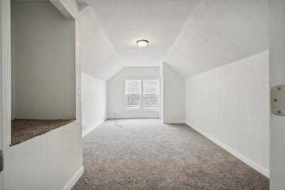 Home For Sale in Waterloo, Iowa